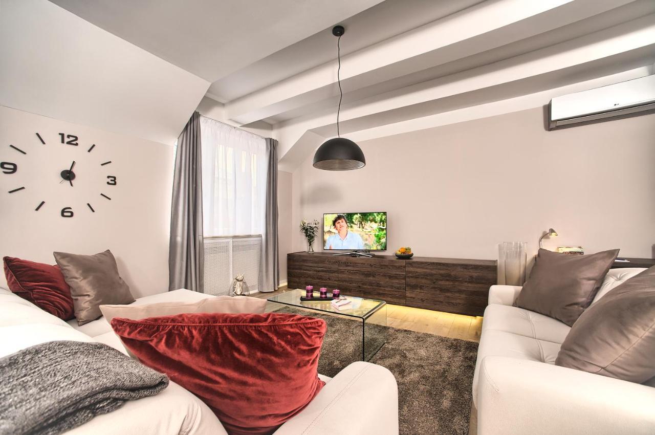 Exclusive 2 Bedroom Apartment Old Town - 2 Baths, Balcony And View - By Prague City Apartments מראה חיצוני תמונה