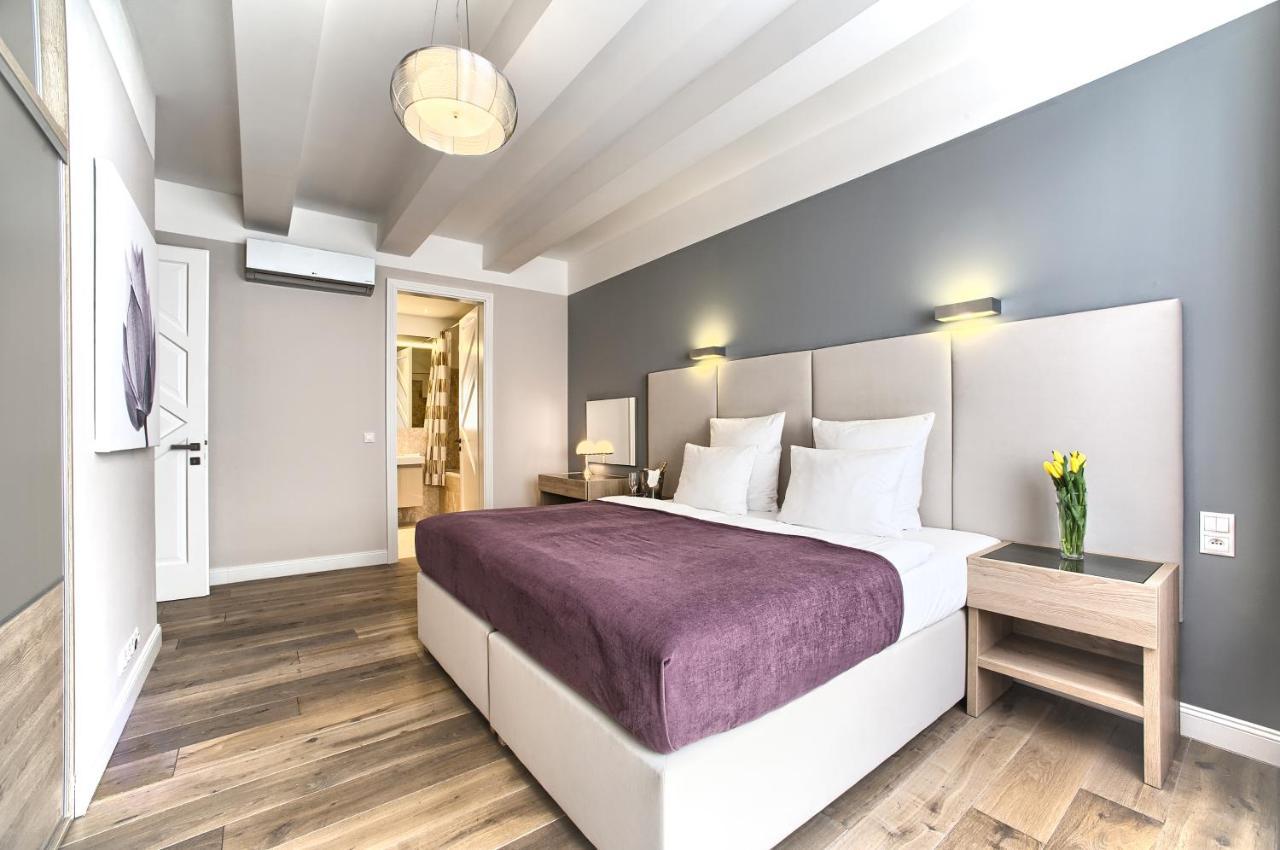 Exclusive 2 Bedroom Apartment Old Town - 2 Baths, Balcony And View - By Prague City Apartments מראה חיצוני תמונה