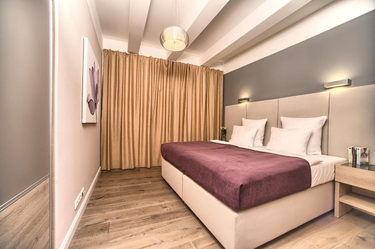 Exclusive 2 Bedroom Apartment Old Town - 2 Baths, Balcony And View - By Prague City Apartments מראה חיצוני תמונה