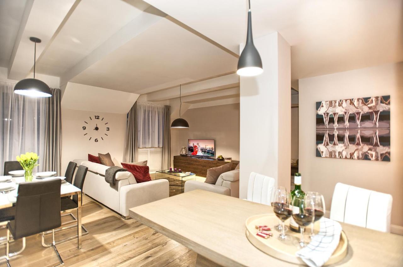 Exclusive 2 Bedroom Apartment Old Town - 2 Baths, Balcony And View - By Prague City Apartments מראה חיצוני תמונה