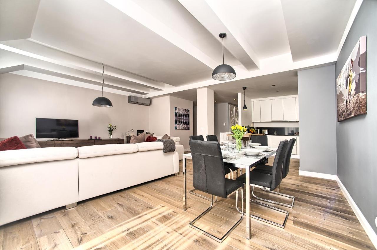 Exclusive 2 Bedroom Apartment Old Town - 2 Baths, Balcony And View - By Prague City Apartments מראה חיצוני תמונה